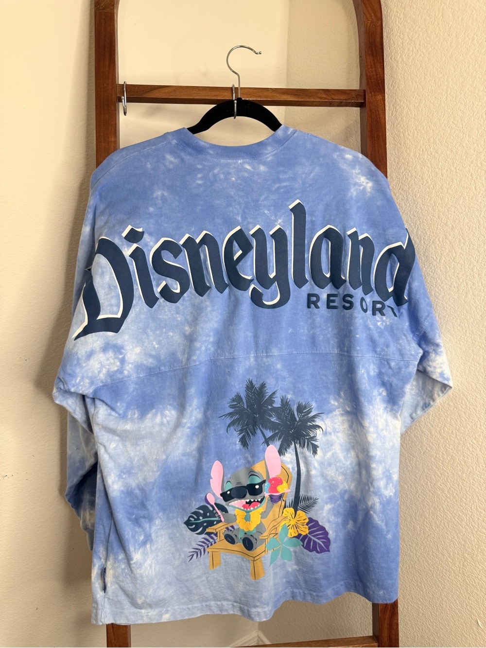 Disney Stitch Disneyland Resort Tie Dye Spirit Jersey Blue M